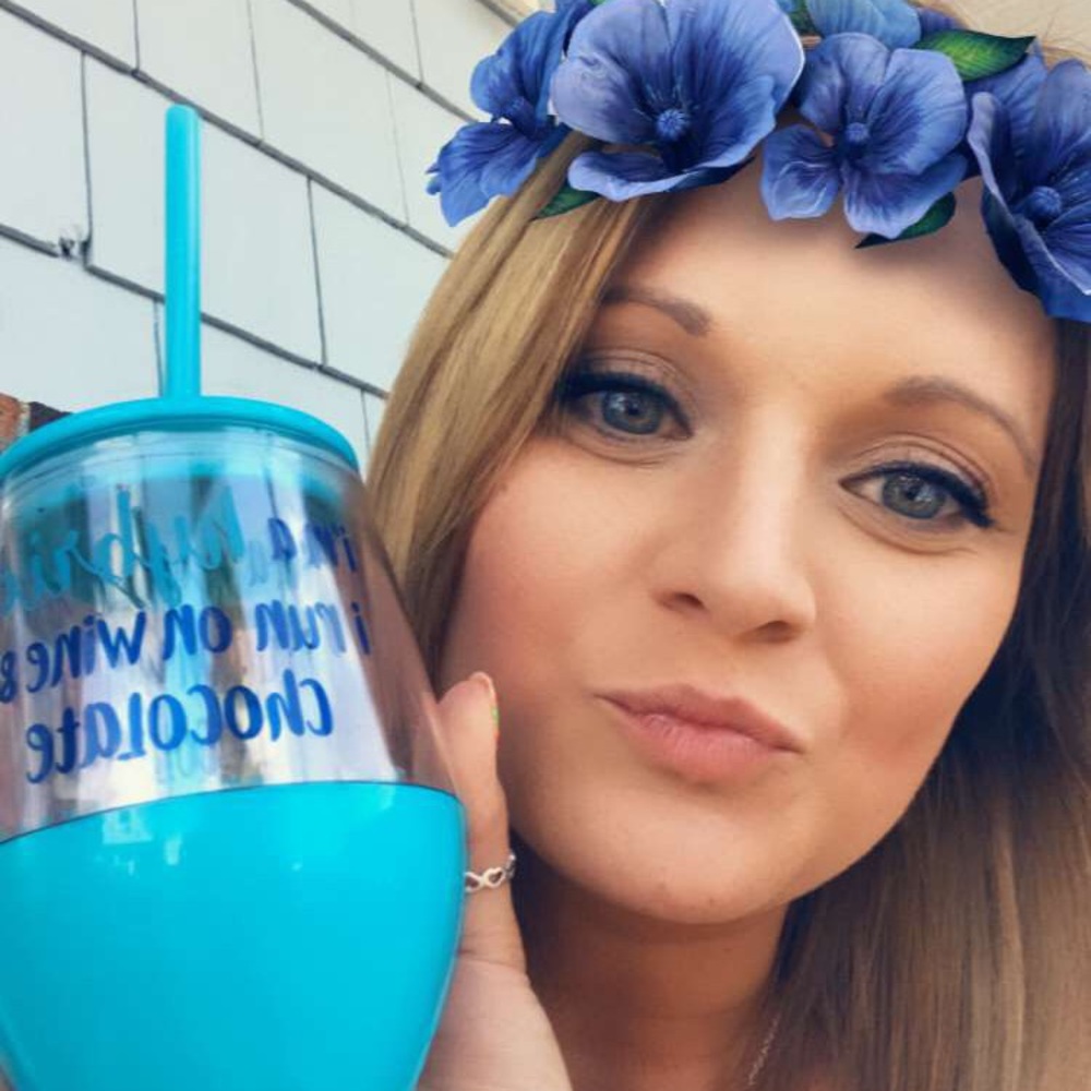Meet your Posher, Ashley